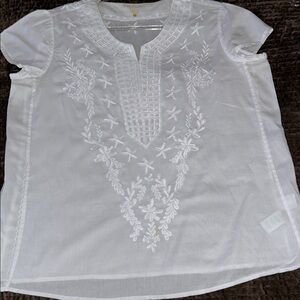 Lilly Pulitzer White Textured Blouse